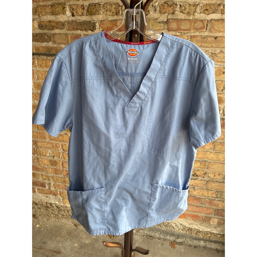 Dickies Mens Blue V-Neck Medical Scrub Top Short Sleeve Size M 81906 CIWZ Damage